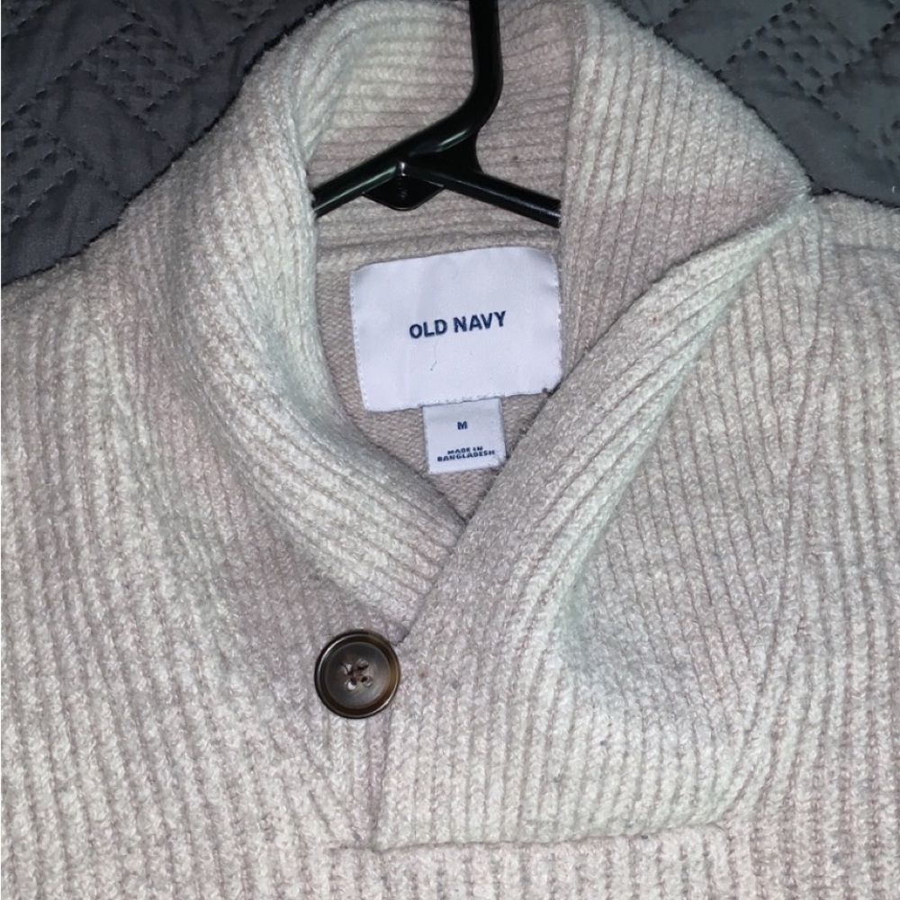 Buttonless Cardigan - Picture 2 of 3